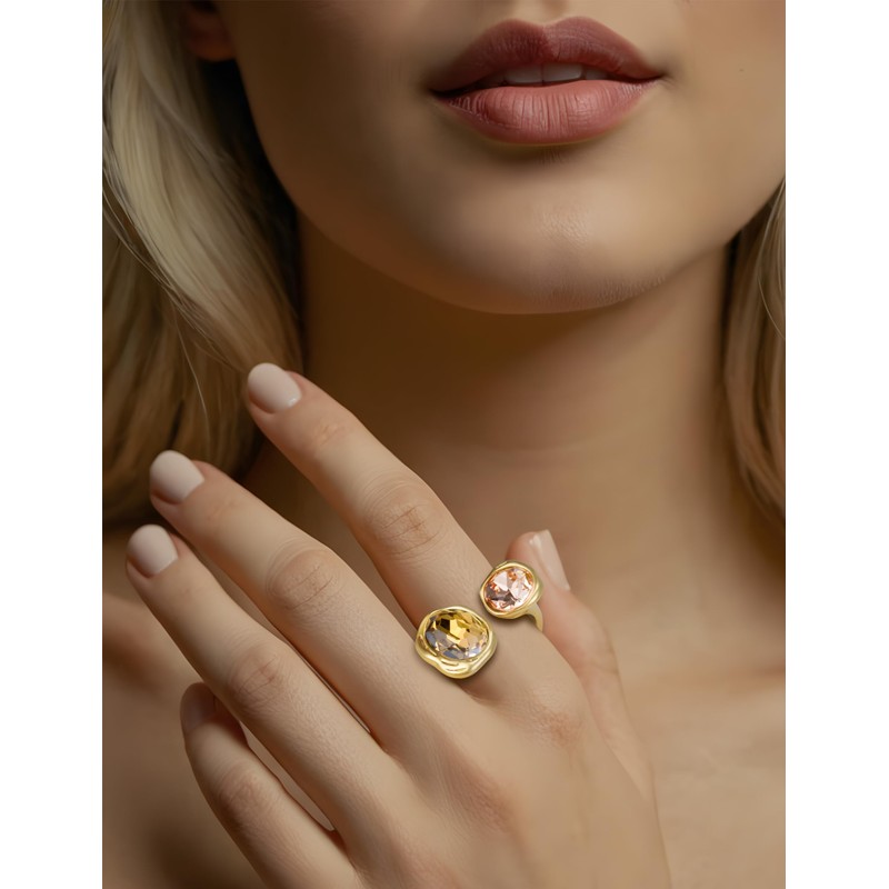 Melhill Antiqued Crystal Ring for Women Rhinestones Gemstones 18k Gold-Plated