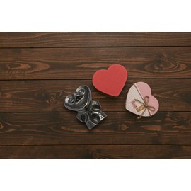 Ten Casting Hall Iron Hydrating Heart Shape Iron 偶