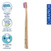 Cepillo de dientes de madera Curaprox CS: cuidado bucal ecológico