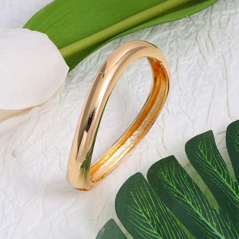 MILAKOO Gold Twisted Irregular Bracelet for Women Spiraled Oval Bangle