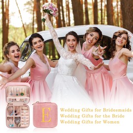 Parima Bridesmaid Proposal Gifts Wedding Day - Small Jewelry Box Travel Jewelry Case Organizer for Women Matron Maid Of Honor Bachelorette Party favors Bride Gift Flower Girl Gifts - Letter J, Pink