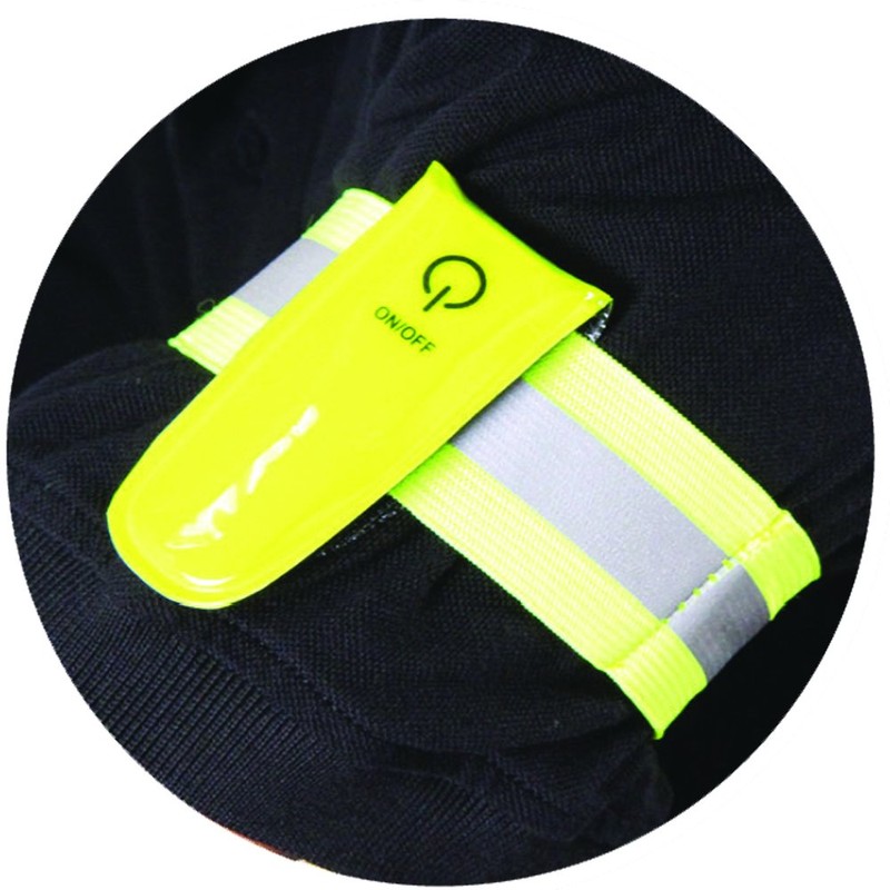 Salzmann 49011 – LEDs and Reflective Band