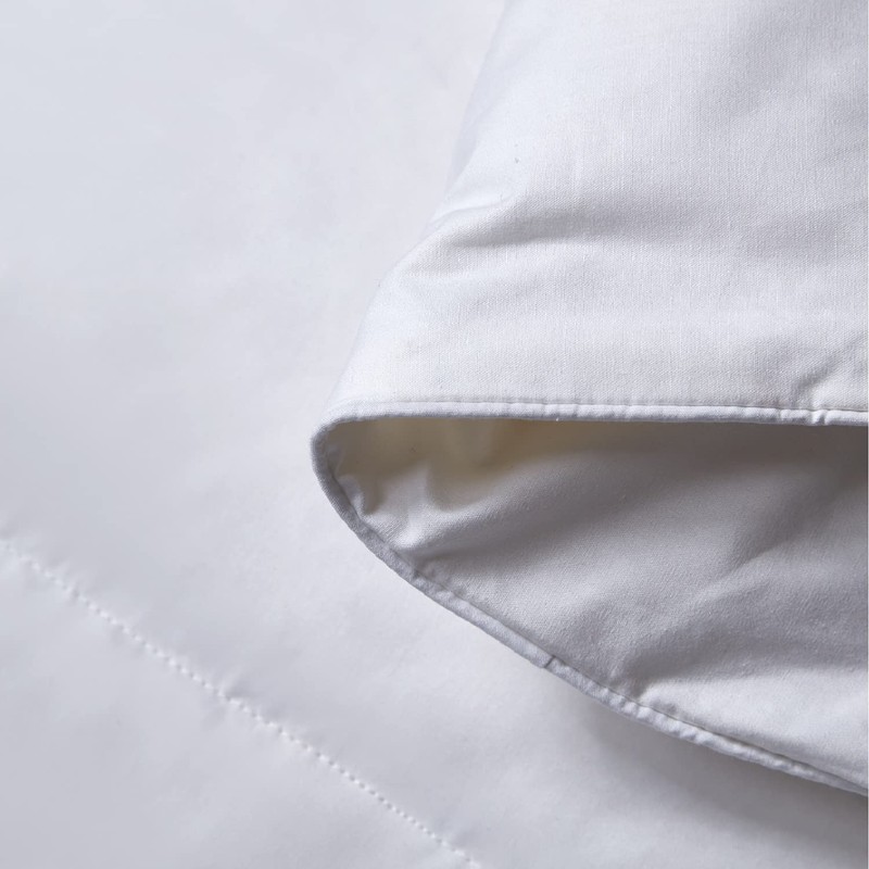 Beautyrest All Season White Down and Feather Comforter-Medium Weight with