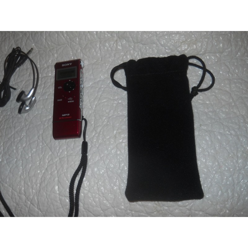 Sony ICD-UX71RED Digital Voice Recorder with 1GB Flash Memory