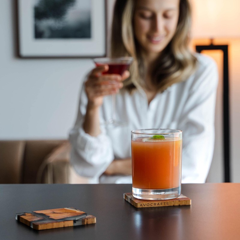 Avocrafts Wooden Coasters Set, Modern Epoxy Coasters with Holder, Cedar