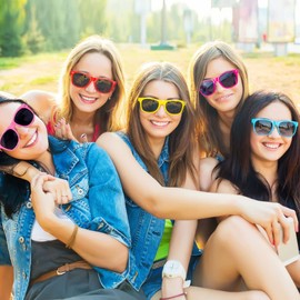 QYVEWY - 20 pares de anteojos de sol al por mayor para hombres y mujeres a granel retro de los años 70, 90, anteojos baratas para adultos para suministros de fiesta (azul marino), Grande