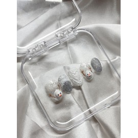 White Snowman Nail Tips - Short Almond / 하얀 눈사람 네일팁 - 숏아몬드