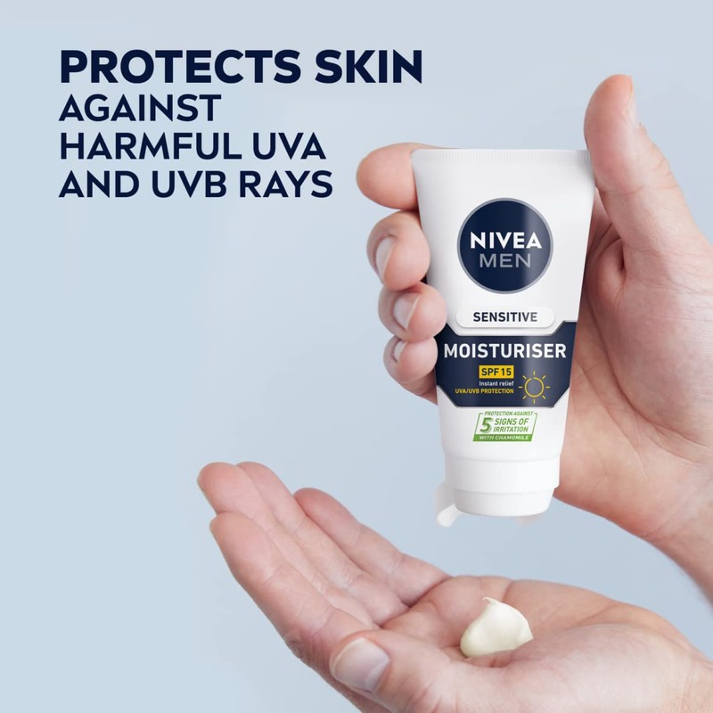 NIVEA MEN Sensitive Face Moisturiser SPF15 (75ml), 0% Alcohol Moisturiser