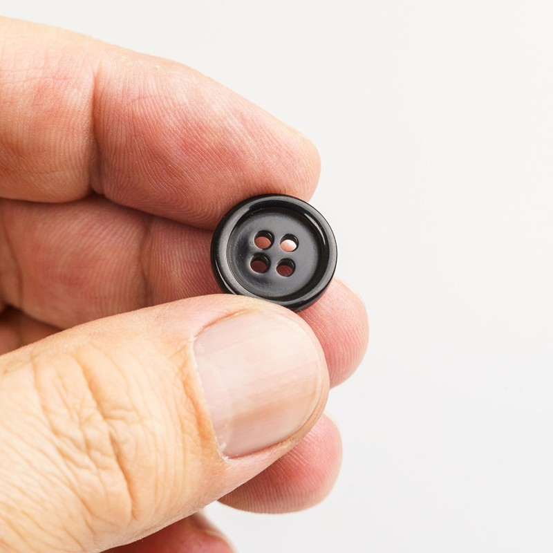 24 Pieces 4 Hole Diameter 20.3mm Black Polyester Buttons Size