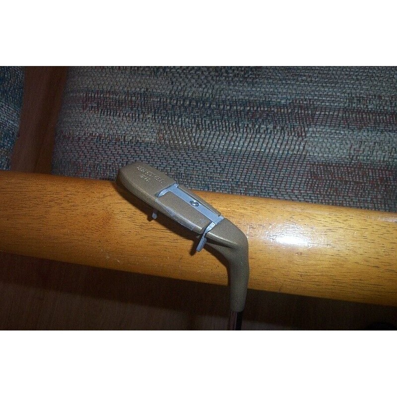 The Teacher BRAND NEW The Teacher Blade Training putter 34