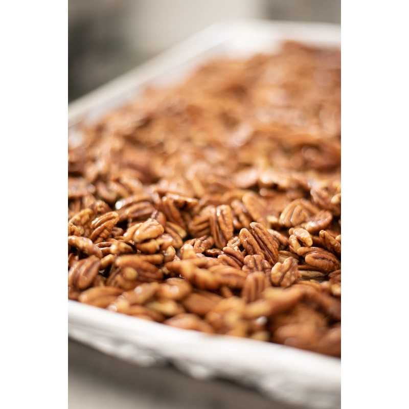 Jewels under The Kilt Maple Pumpkin Pie Pecan, 4 Ounces