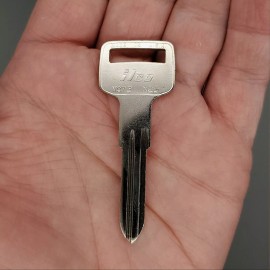 Ilco 10x Ilco V073 / X29 Key Blanks 1981 De Lorean, MG Vehicles Nickel Plated NOS