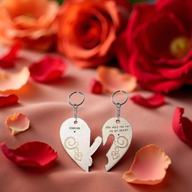 Apricot Valentine Couple Keychain-You Hold The Key to My Heart Couple Keychain for Him and Her, Valentine's Day Birthday Gifts for Boyfriend Girlfriend,His and Her Gifts, Car Keychains Car Accessories