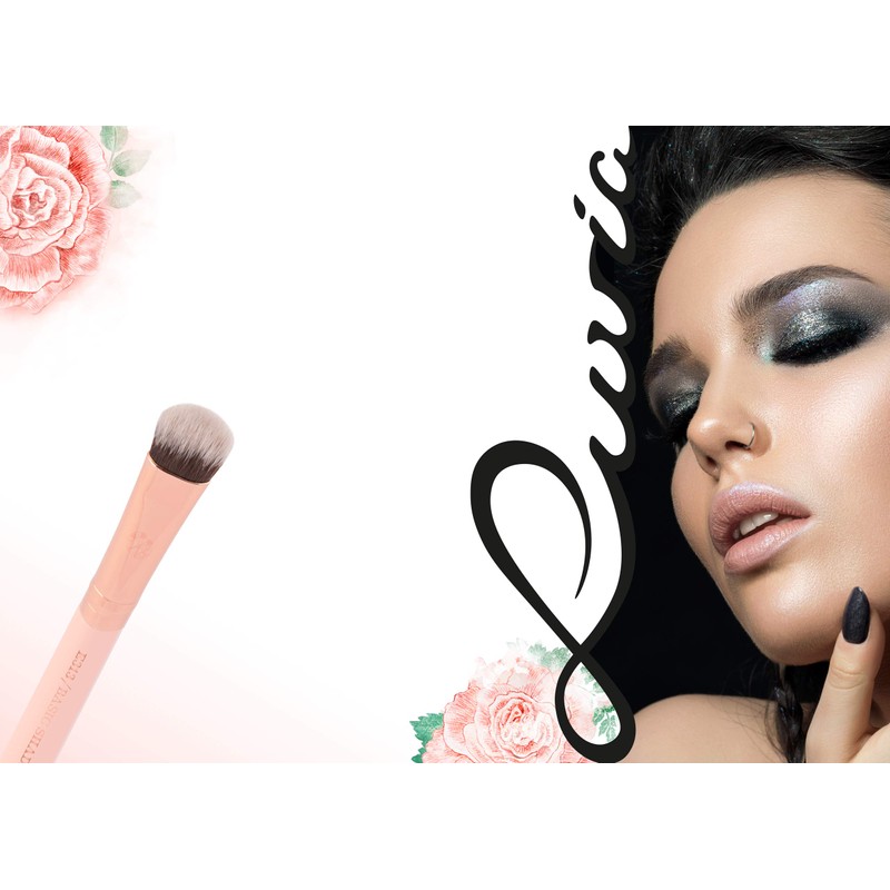 Eyeshadow Brush and Eye Brush.