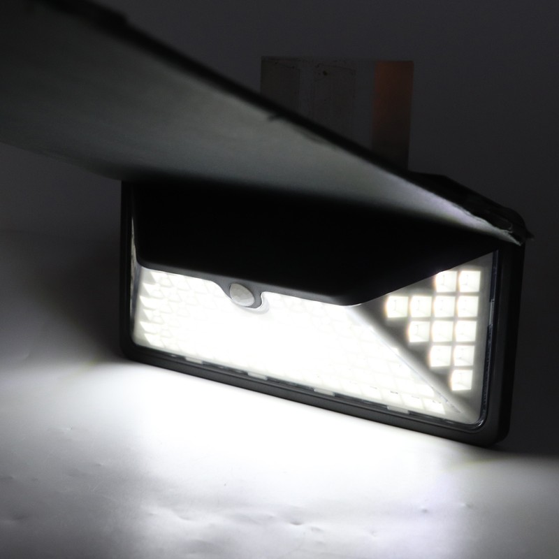 102LED Solar Powered Light IP65 Waterproof 3 Working Modes Motion
