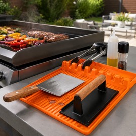 Silicone Griddle Tool Mat for BBQ Cooking – Heat-Resistant Spatula Rest with Drip Pad for Grill Setups