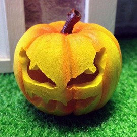 The Dolls House Emporium Carved Pumpkin (polyresin) 1:12 scale