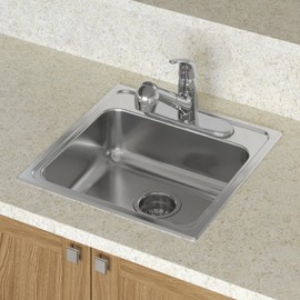 PROFLO PFXC5157 1.5 GPM Single Hole Pull Out Kitchen Faucet - Chrome