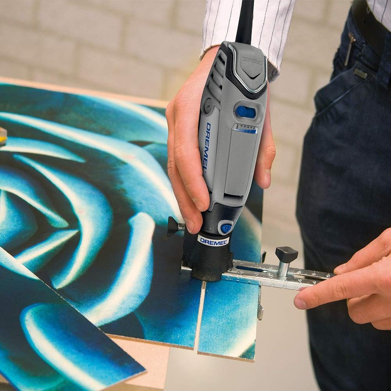 Dremel 678 - Circle Cutter and Straight Edge Guide Rotary