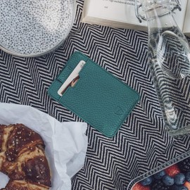 Vaultskin Chelsea Slim Leather Wallet for Front Pocket - RFID-Blocking Men's Accessory with Gift Box (Matt Green)