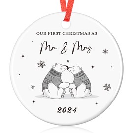 Tenare Our First Christmas Engaged Bauble Ceramic Engagement Decoration Couples Polar Bears Design Ornament for Xmas Tree Engaged Couple Gift 1st Xmas 2024 Engaged Ornament Christmas (Married)
