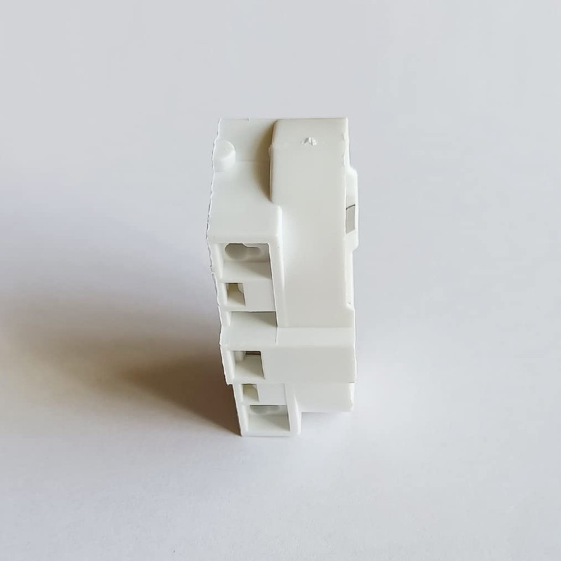 EZ-FIT 2G11 Lamp holder Vertical Snap-In 4 Pin CFL Compact