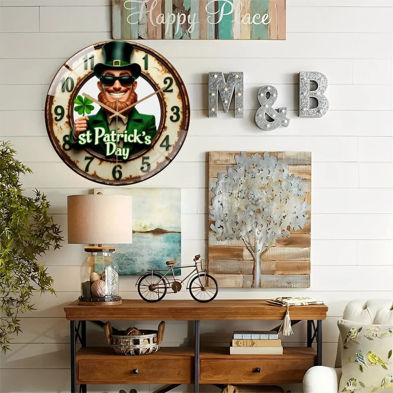 30cm Diameter Glass Wall Clock that Makes a Subtle Yet