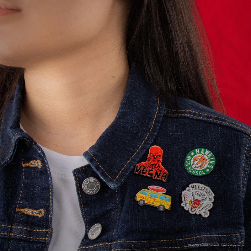 Cinereplicas Stranger Things - Set of 4 Pins Stranger Things