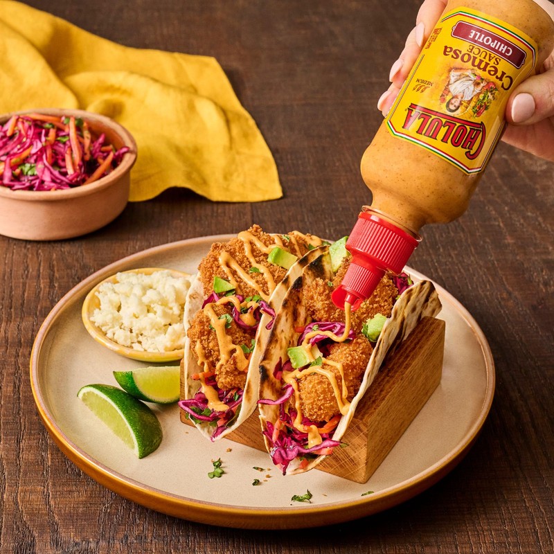 Cholula Cremosa Sauce, Chipotle, Medium Heat, Creamy, Smoky, Squeezable Topping