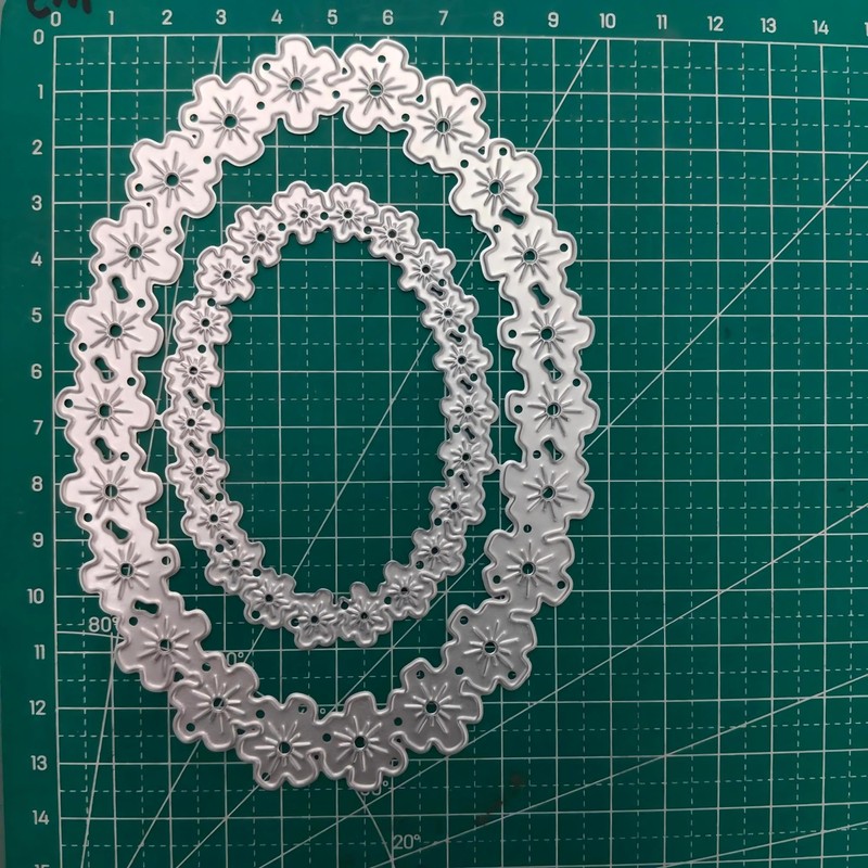 Oval Frame Die Cuts for Card Making Metal Cutting Dies