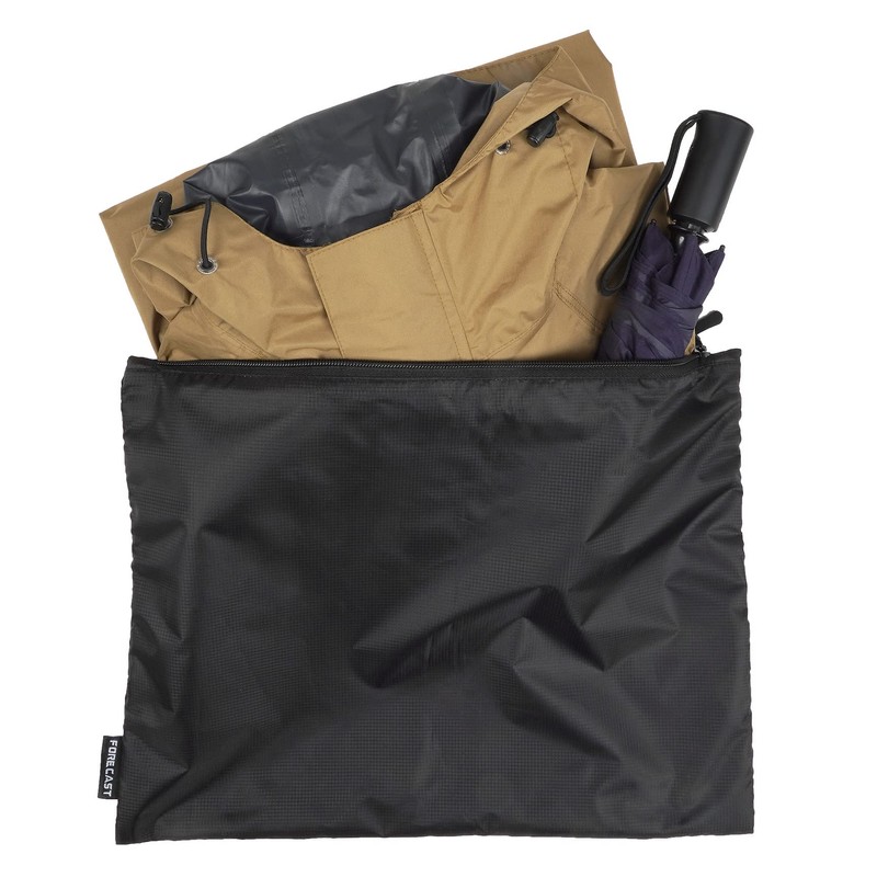 Forecast Rainwear Absorbent Storage Case, 400, Black, 11.8 x 15.7