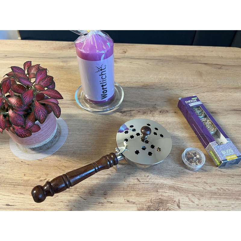 Bitto Vellore Incense Pan Nickel-Plated Silver with Wooden Handle and