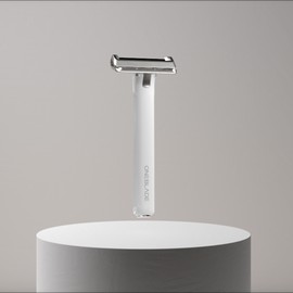 OneBlade Hybrid Razor - White