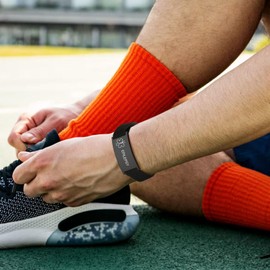 MEALGUET Epilepsy Medical Alert Bracelet for Men - Elastic Strap Stainless Steel ID Bracelets Engraved Medic Info Emergency Awareness Medical ID Bracelet,Comfort fit