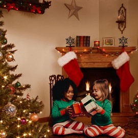 Iconikal 4-Pack Stocking Hanger Holder, Oil-Rubbed Bronze Snowflake Weighted Base for Fireplace Mantle