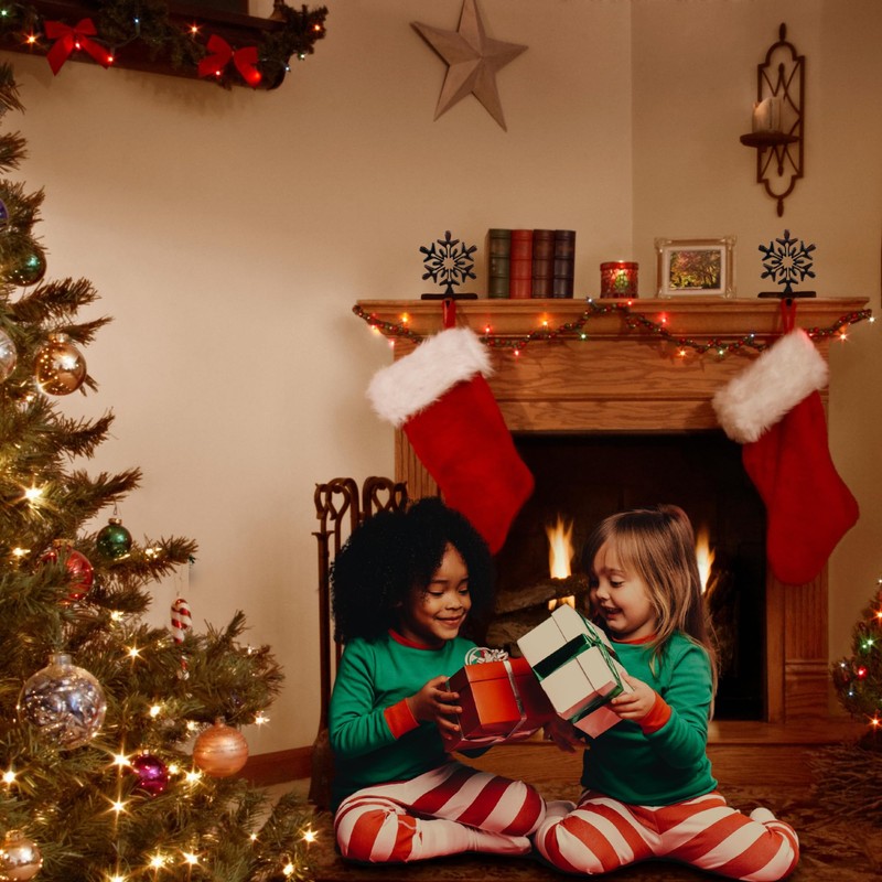 Iconikal 4-Pack Stocking Hanger Holder, Oil-Rubbed Bronze Snowflake Weighted Base