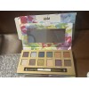 Mia Del Mar Eyeshadow Palette 12 rich hues in wearable