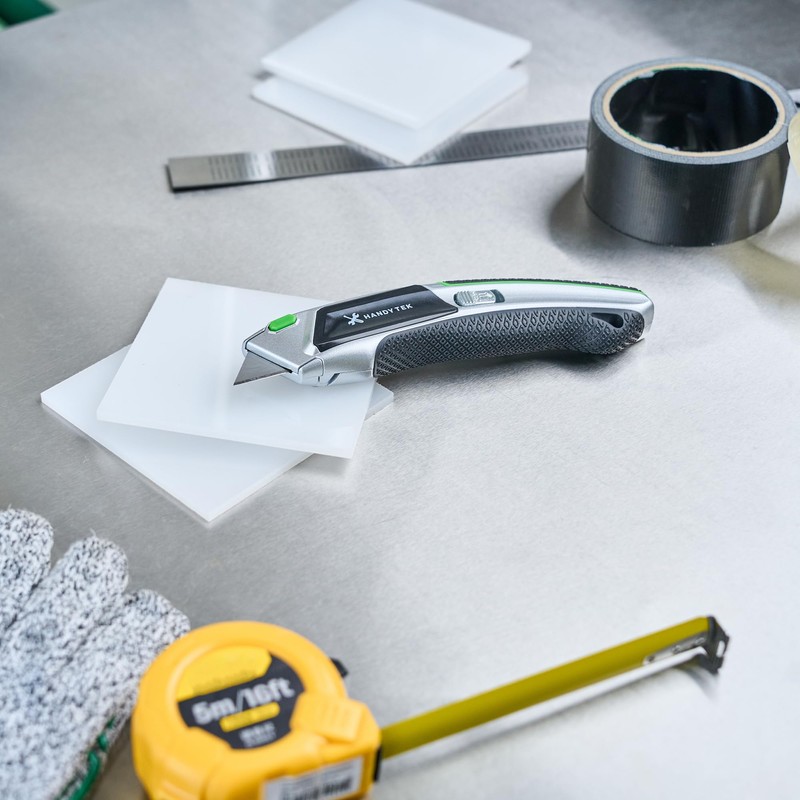 Restaurantware-Handy Tek Auto Loading Utility Knives, 6 Retractable Box Cutters