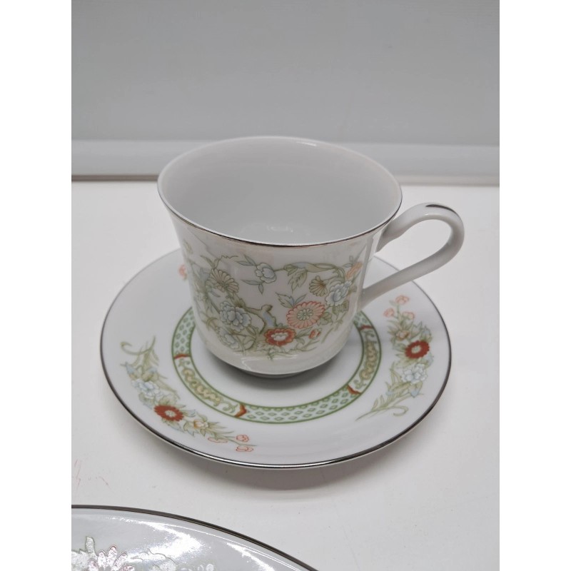 Mikasa - Fine China KABUKI L9011 5 Piece Place Setting