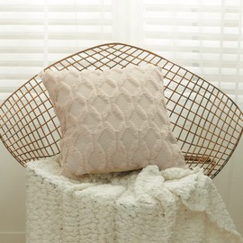 YunJeude Cushion Covers 15.7 x 15.7 inches (40 x 40 cm), Scandinavian Set of 2 Faux Fur Velvet Stylish Cute Patterns Soft 3D Geometric Patterns Modern Elegant Zipper Home Decor Car Decoration Interior