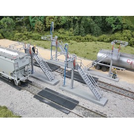 Walthers SceneMaster Four Modern Loading Racks