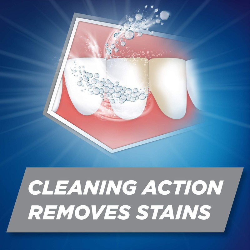 Aquafresh Extreme Clean Whitening Action Fluoride Toothpaste for Cavity Protection,