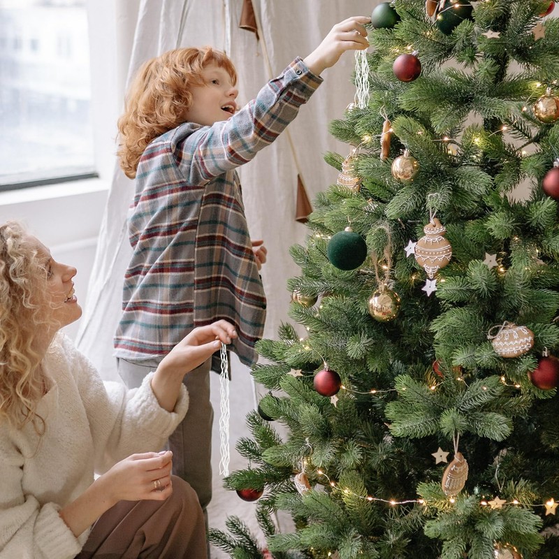 com-four® wavy tinsel – Tinsel Garland Various Colours – Christmas