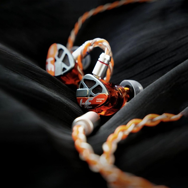 HE Xiao Qiao Semi-open Single Dynamic In Ear Monitors, 10mm