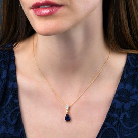 Diamond Treats Women's 925 Sterling Silver Teardrop Pendant Necklace with White, Green, Blue or Red Cubic Zirconia, Silver Necklace with Teardrop Pendant, Sterling Silver