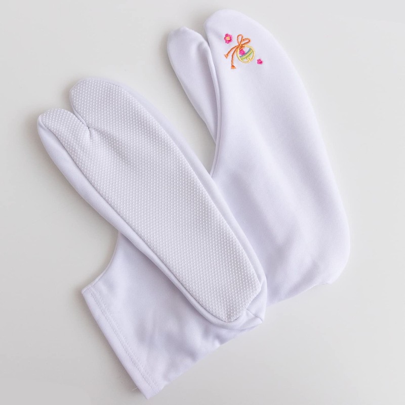 KYOETSU Women's Tabi, Slip Resistant Socks, Embroidered, Japanese Pattern -