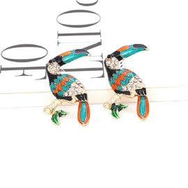 Parrot Earrings for Women, Cute Parrot Toucan Earrings for Girls, Parrot Branch Dangle Earrings Hypoallergenic, Tropical Parrot Bird Earrings, Parrot Animal Bohemian Stud Earrings, Zinc