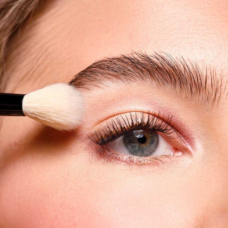 ARTDECO Blending Brush - Schattierpinsel zum Auftragen und Verblenden von
