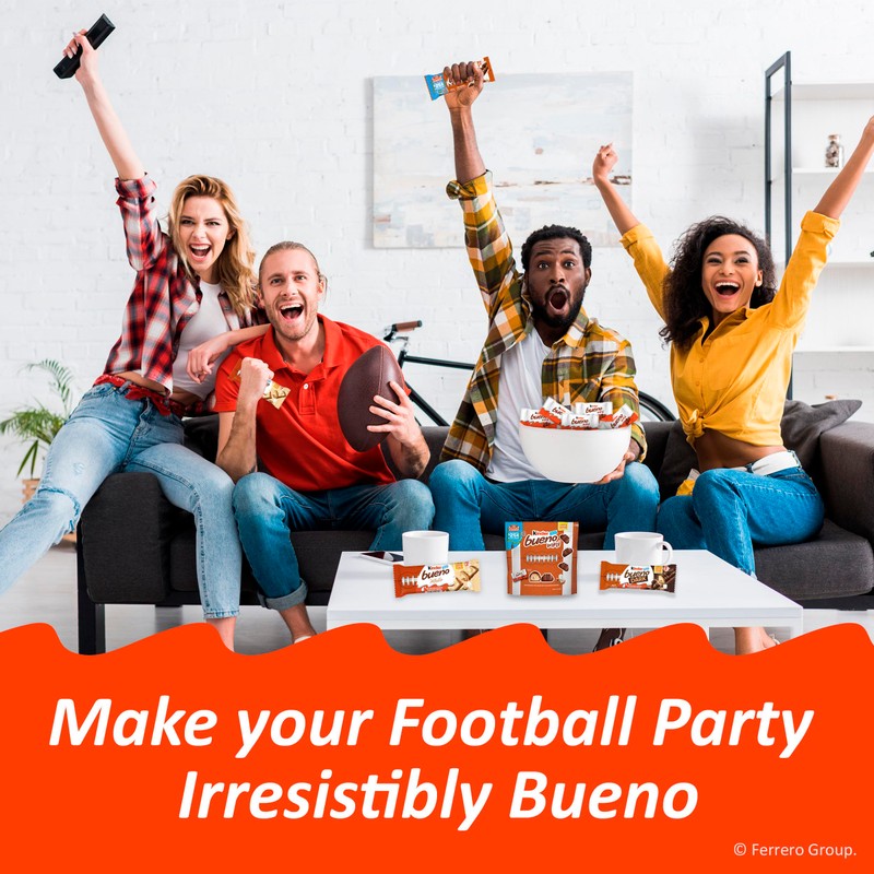 Kinder Bueno Milk Chocolate and Hazelnut Cream, Bulk 30 Pack,