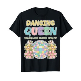 Queen Young and Sweet Only 17 Retro Dancing 17th Birthday T-Shirt